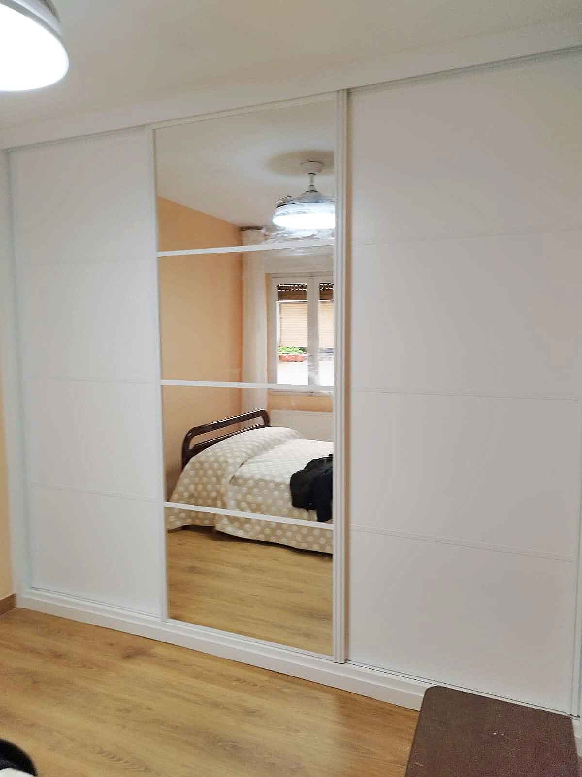 Fabricación e instalación de armarios a medida en Soria